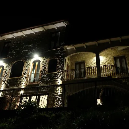 فندق مبيت وإفطار A Casa Da Agata لورو تْشووفينّا